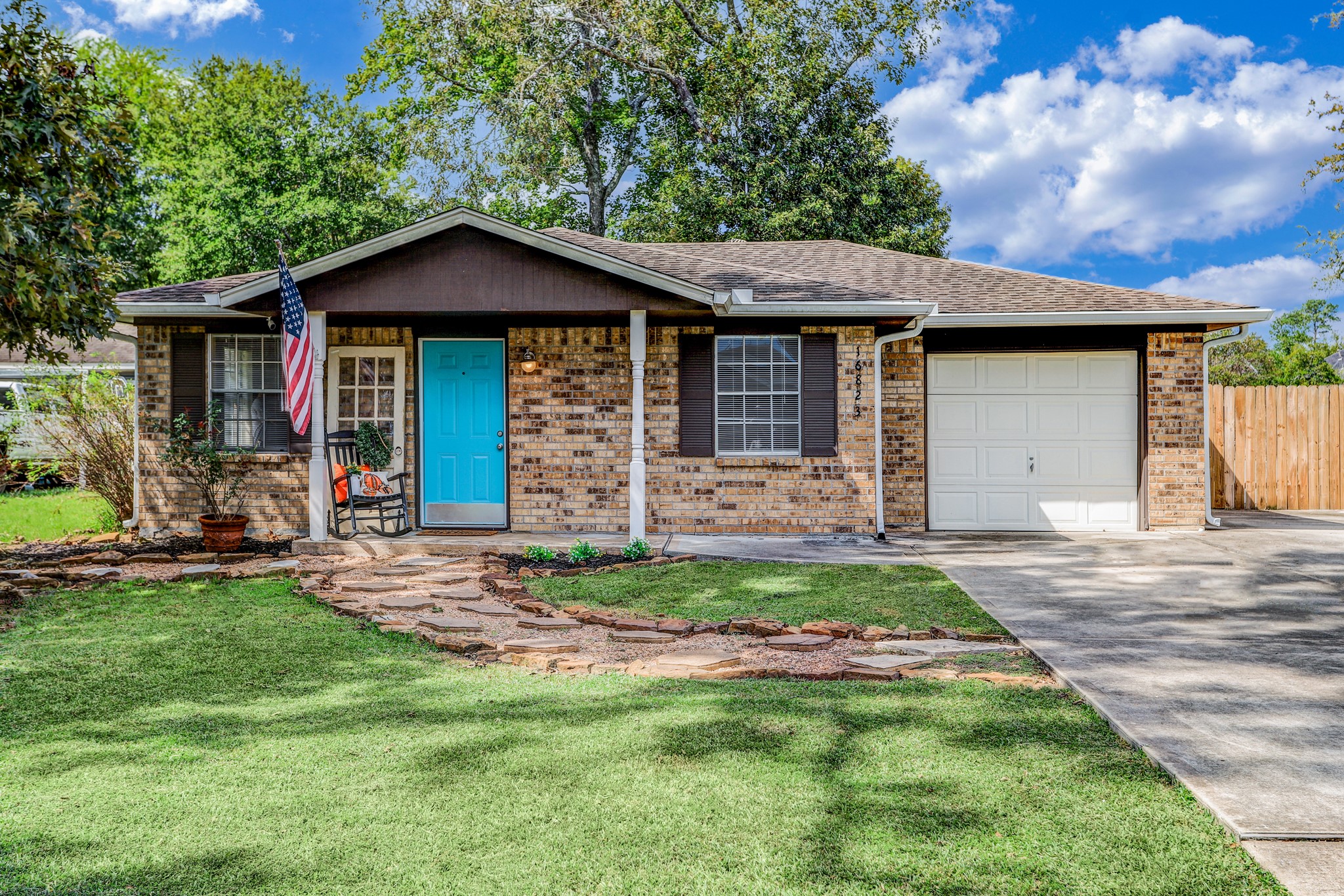 16823 S Lighthouse Drive , Crosby, TX, 77532 | 71493573 | Realty Texas LLC