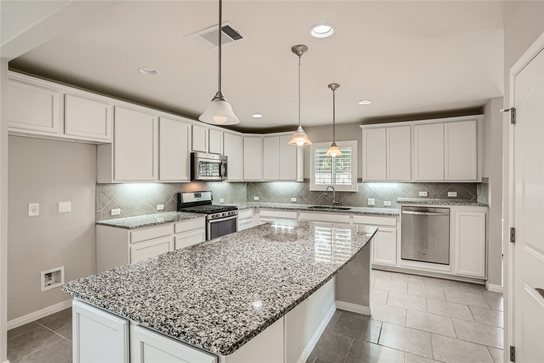 Sold: 205 Hobby Street Blog Image Banner