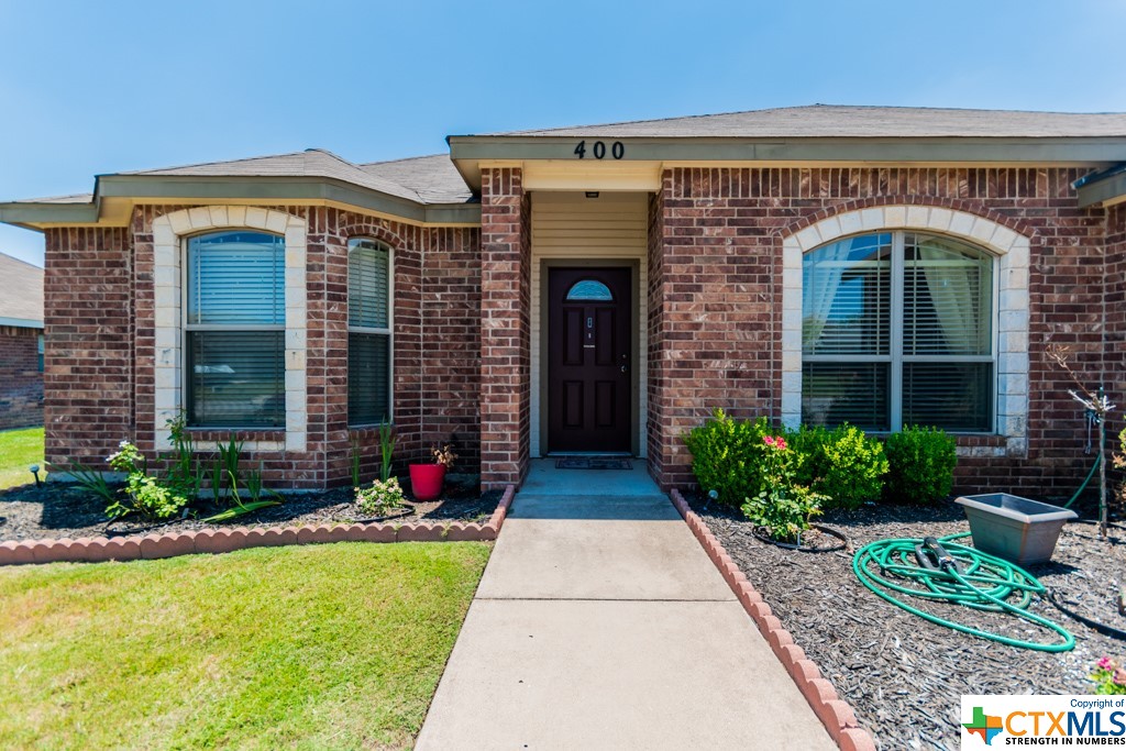 400 Curtis Drive