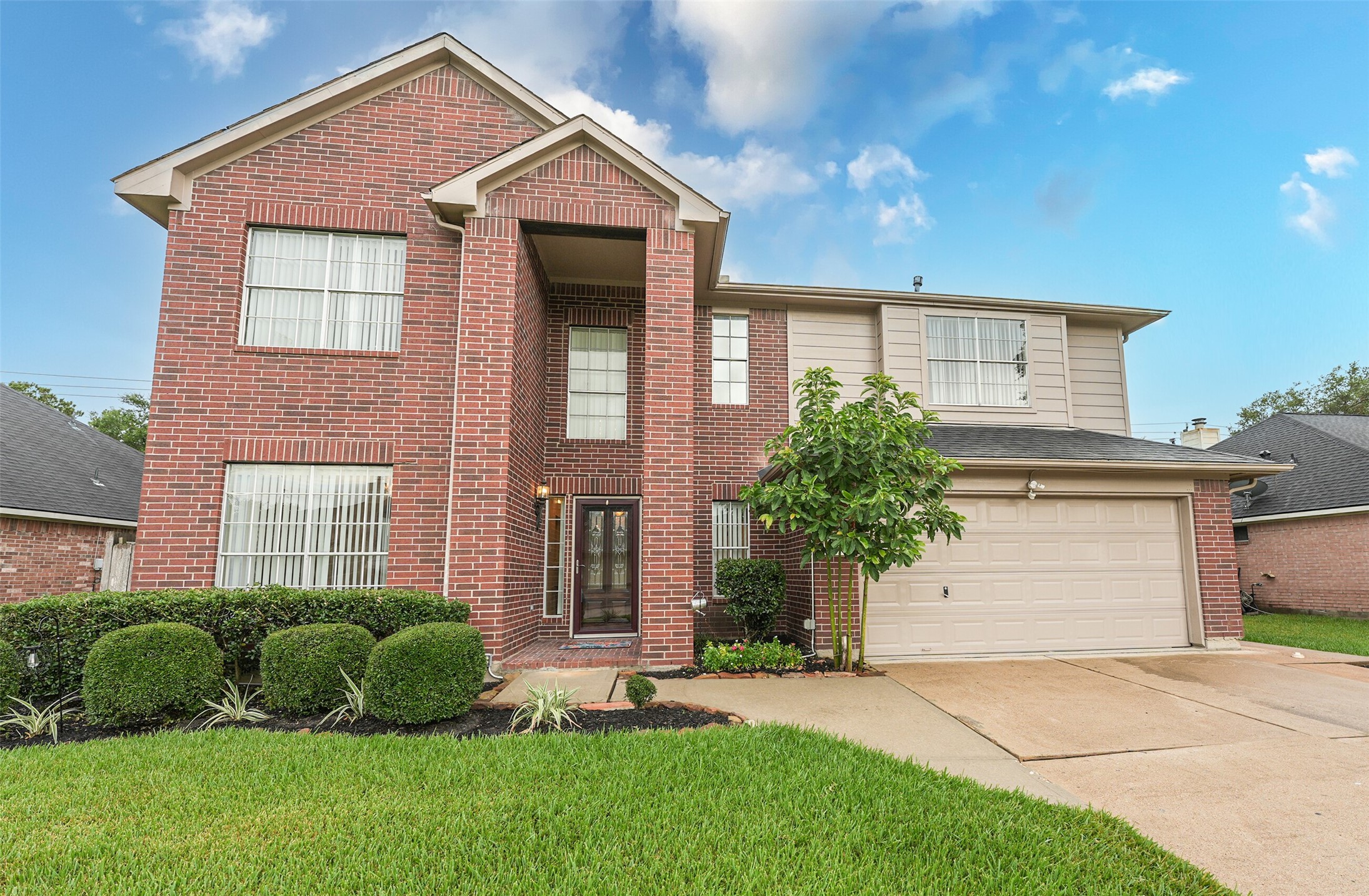 2203 Manchester Lane , Pearland, TX, 77581 | 84942418 | Realty Texas LLC