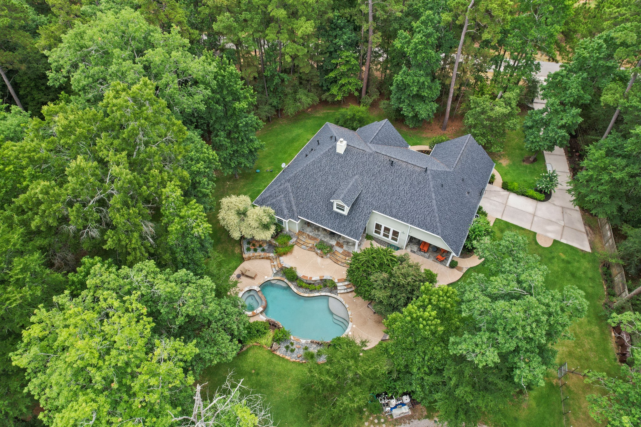 47 Creek Forest Lane , Conroe, TX, 77384 | 53301400 | Realty Texas LLC