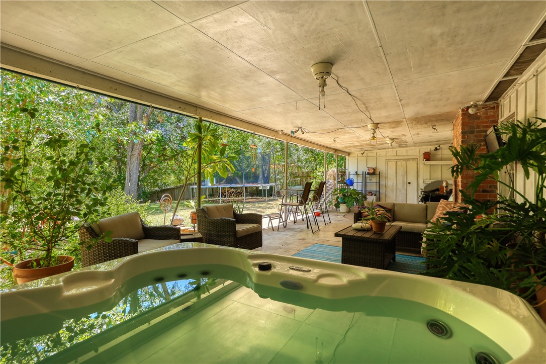 3301 Loyola Lane , Austin, TX, 78723 | 2314270 | Realty Texas LLC