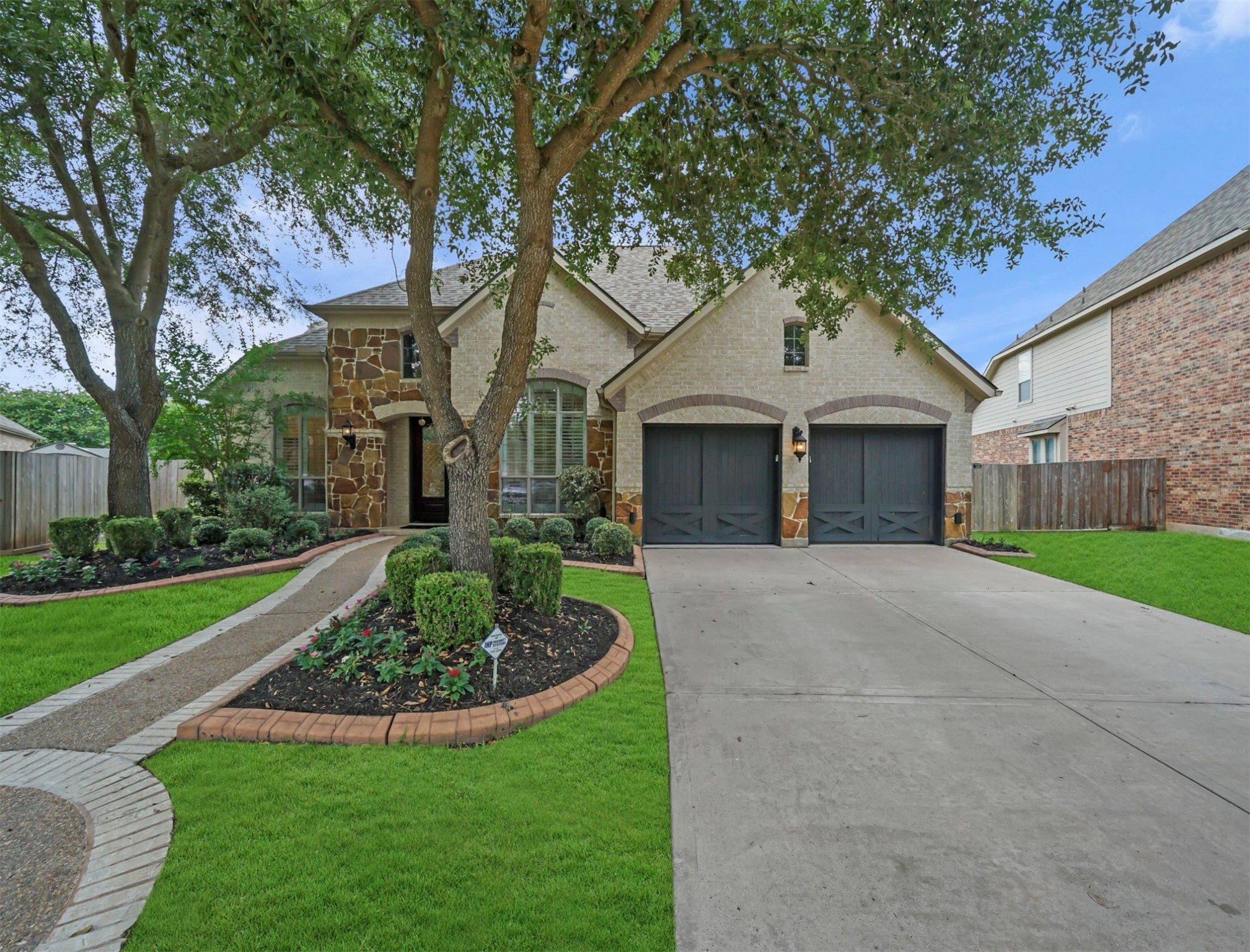 6807 Alden Court , Sugar Land, TX, 77479 | 44184705 | Realty Texas LLC