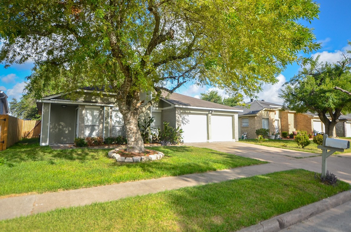 2027 Wheathall Camp Lane, Katy, TX, 77449 | 38473571 | Realty Texas LLC