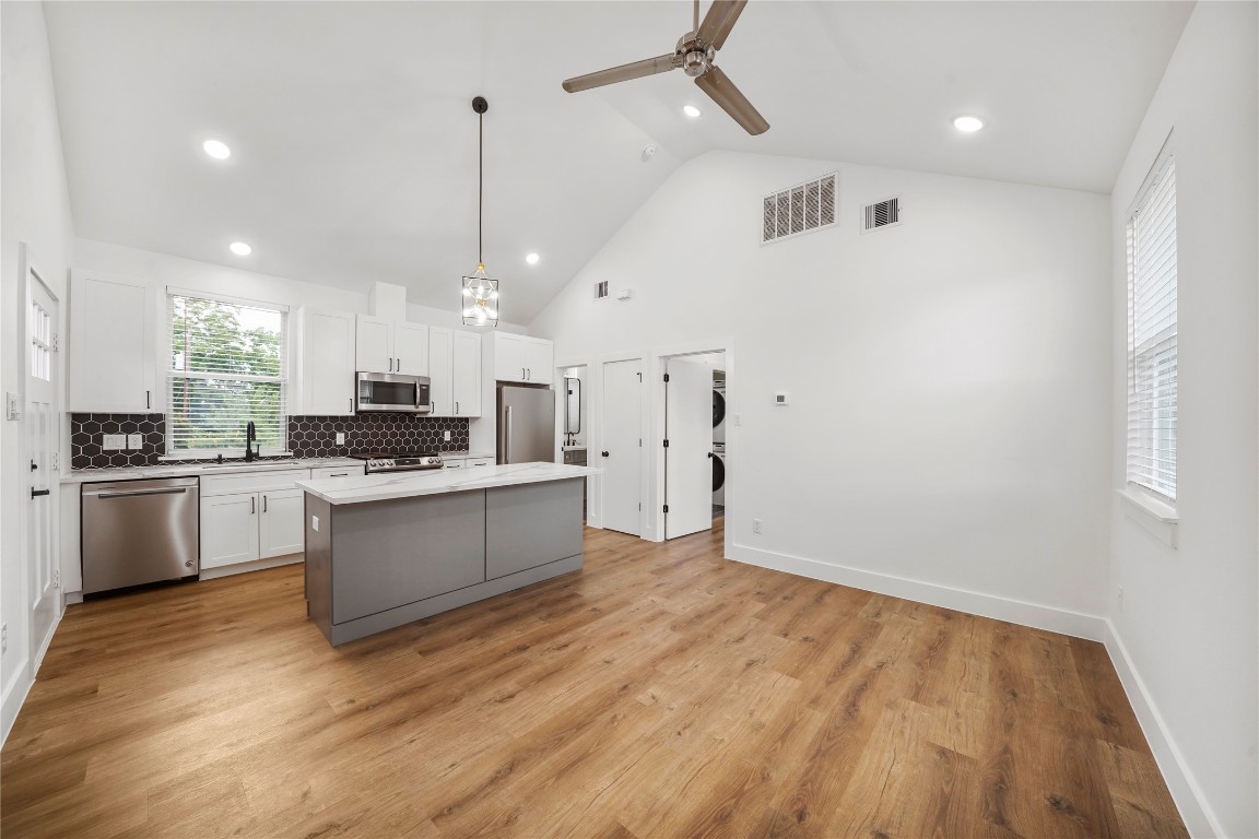 7033 Avenue N Street A, Houston, TX, 77011 | 28999761 | Realty Texas LLC