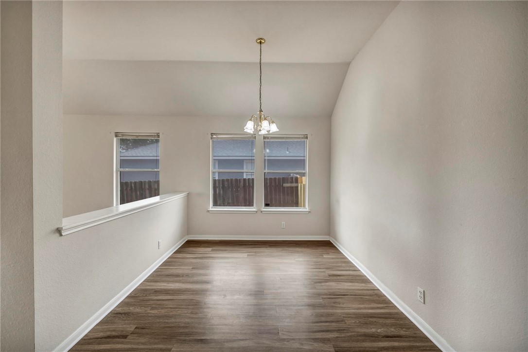 216 Meadowside Drive