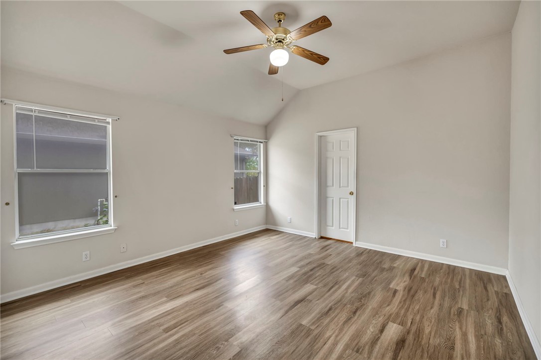 216 Meadowside Drive