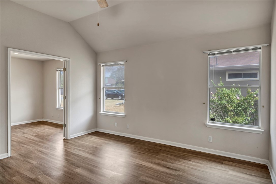 216 Meadowside Drive