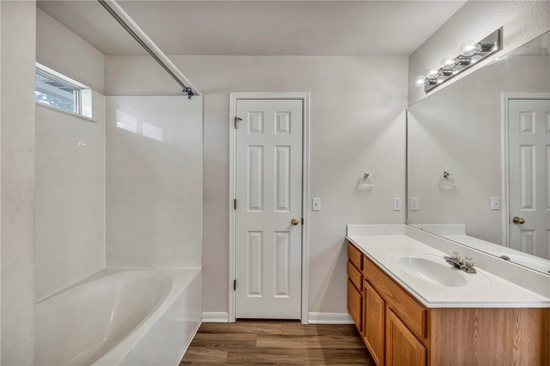 216 Meadowside Drive