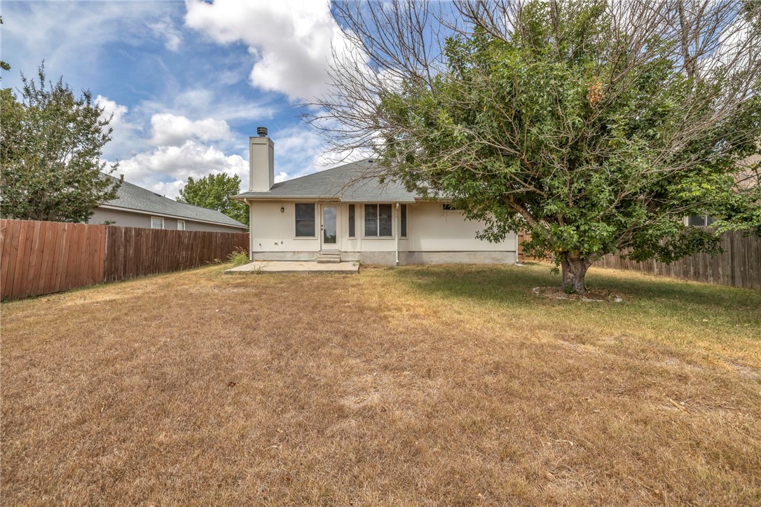 216 Meadowside Drive