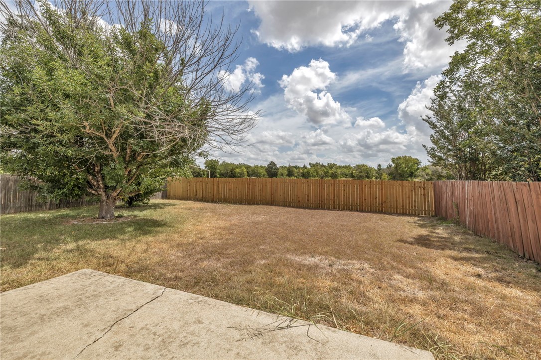 216 Meadowside Drive