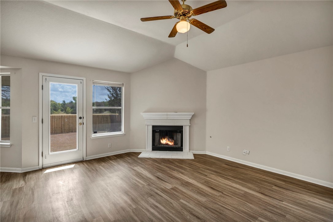216 Meadowside Drive