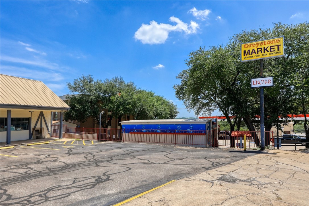 3424 Greystone Drive , Austin, TX, 78731 | 5602650 | Realty Texas LLC