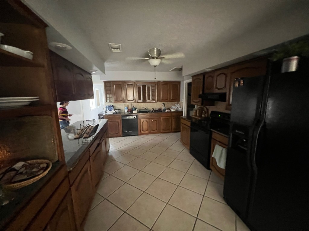 4004 Westerly Road , Benbrook, TX, 76116 | 20158786 | Realty Texas LLC