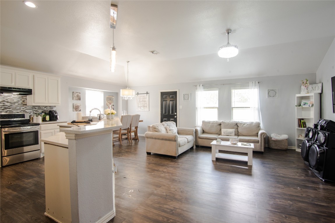 6619 Cattle Drive , Dallas, TX, 75241 | 20160491 | Realty Texas LLC