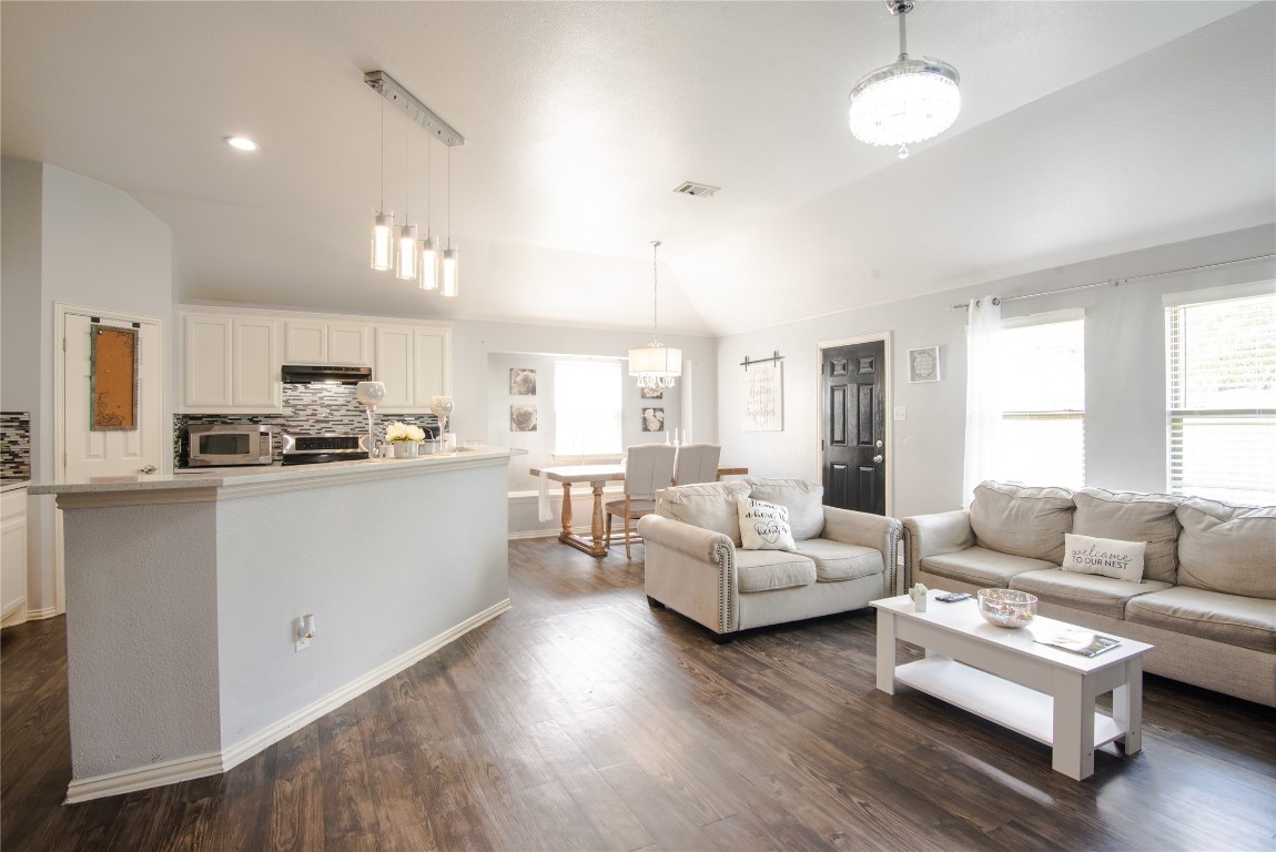 6619 Cattle Drive , Dallas, TX, 75241 | 20160491 | Realty Texas LLC