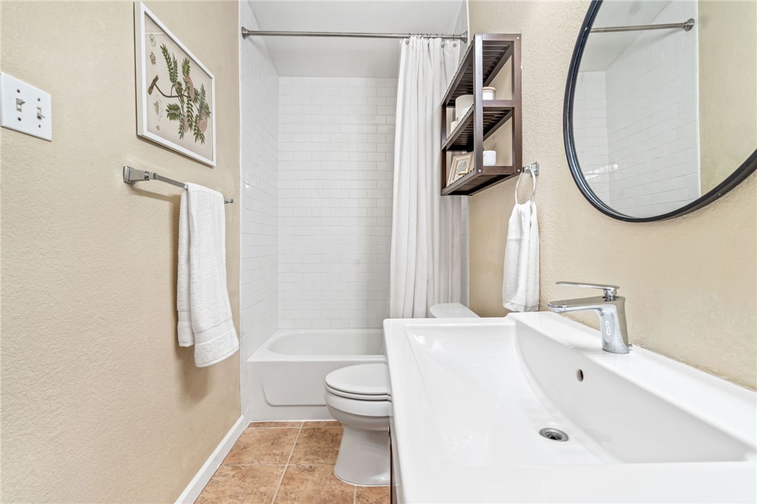 1304 Mariposa Drive 203 , Austin, TX, 78704 | 5698751 | Realty Texas LLC