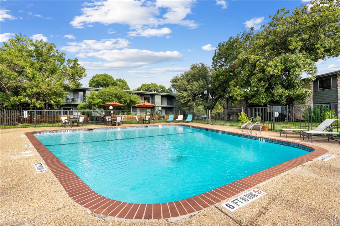 1304 Mariposa Drive 203 , Austin, TX, 78704 | 5698751 | Realty Texas LLC