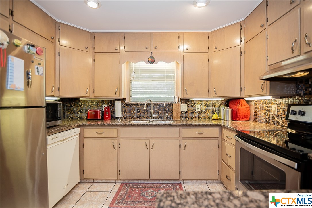 839 Westwood Drive , Goliad, TX, 77963 | 487723 | Realty Texas LLC