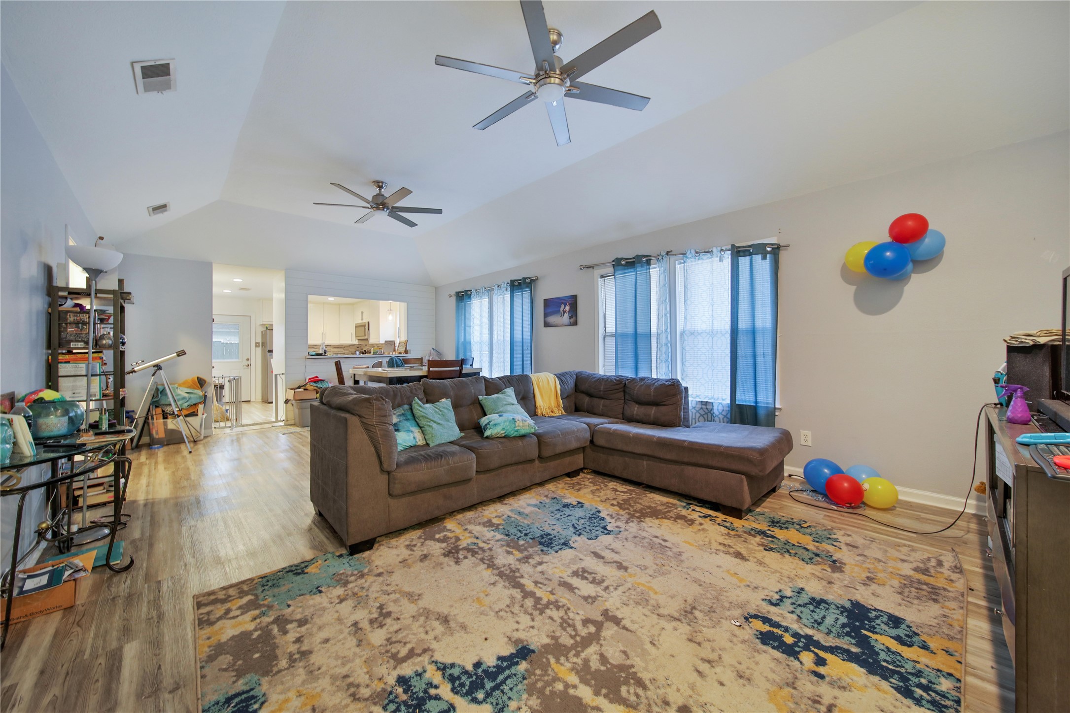 1917 Chapman Street , Houston, TX, 77009 | 5905490 | Realty Texas LLC