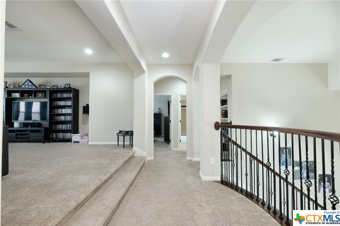 308 Whirlabout Way