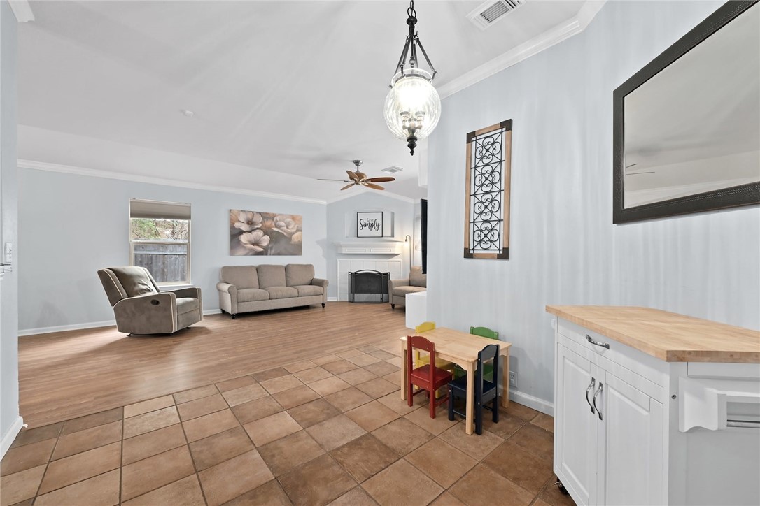 905 Melted Candle Cove , Pflugerville, TX, 78660 | 1242947 | Realty Texas LLC