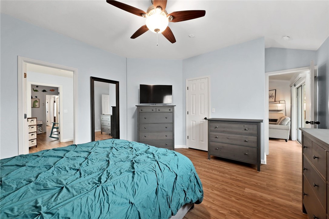 905 Melted Candle Cove , Pflugerville, TX, 78660 | 1242947 | Realty Texas LLC
