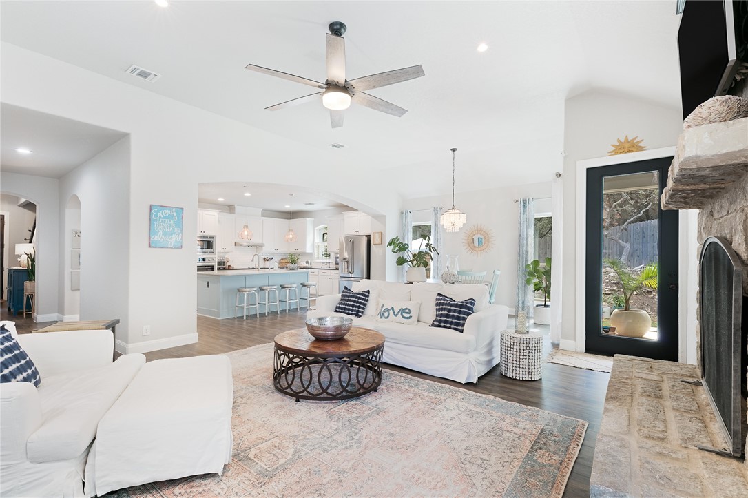 615 spacious sky Street , San Antonio, TX, 78260 | 8041955 | Realty Texas LLC