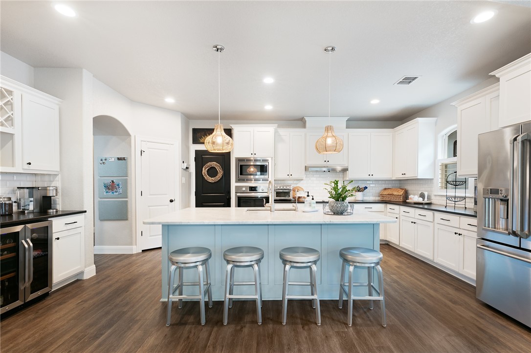 615 spacious sky Street , San Antonio, TX, 78260 | 8041955 | Realty Texas LLC