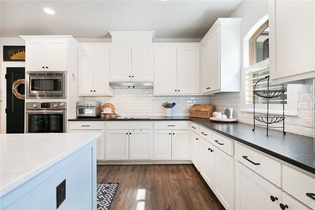 615 spacious sky Street , San Antonio, TX, 78260 | 8041955 | Realty Texas LLC