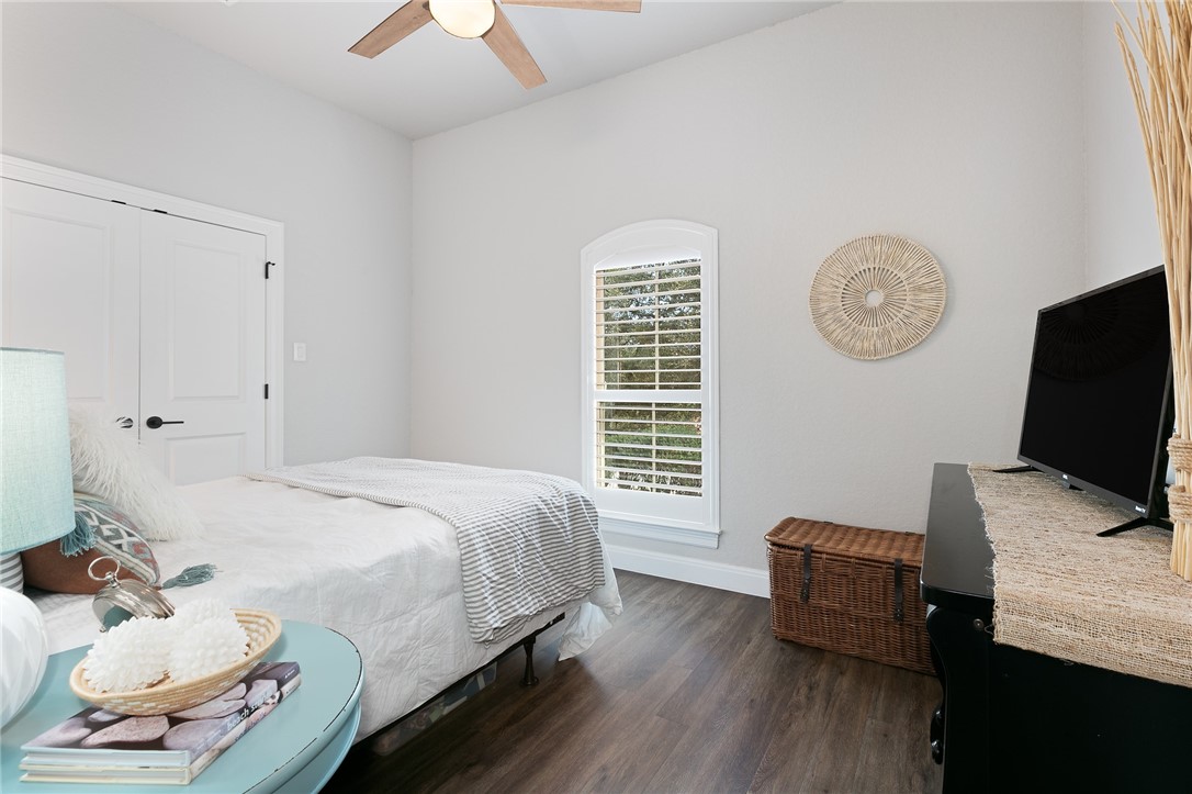 615 spacious sky Street , San Antonio, TX, 78260 | 8041955 | Realty Texas LLC