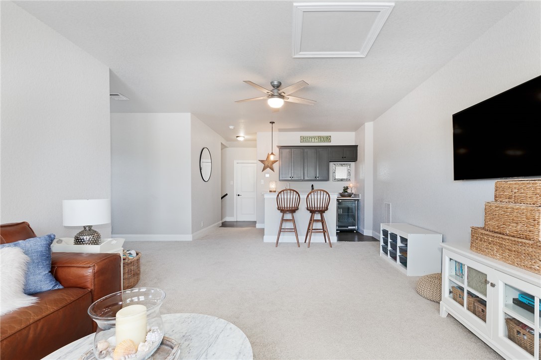 615 spacious sky Street , San Antonio, TX, 78260 | 8041955 | Realty Texas LLC