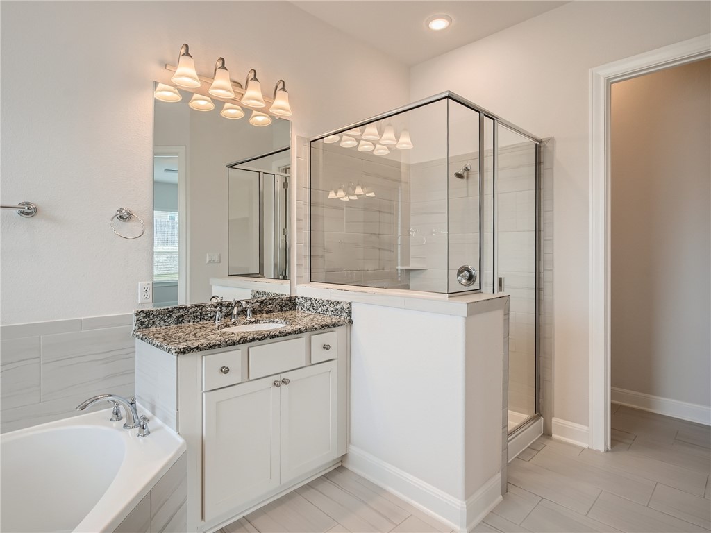 744 Founders Ridge , Dripping Springs, TX, 78620 | 5930709 | Realty Texas LLC