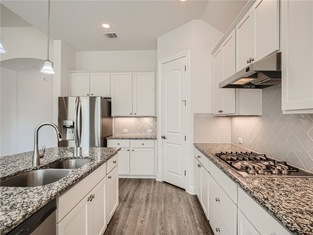 744 Founders Ridge , Dripping Springs, TX, 78620 | 5930709 | Realty Texas LLC