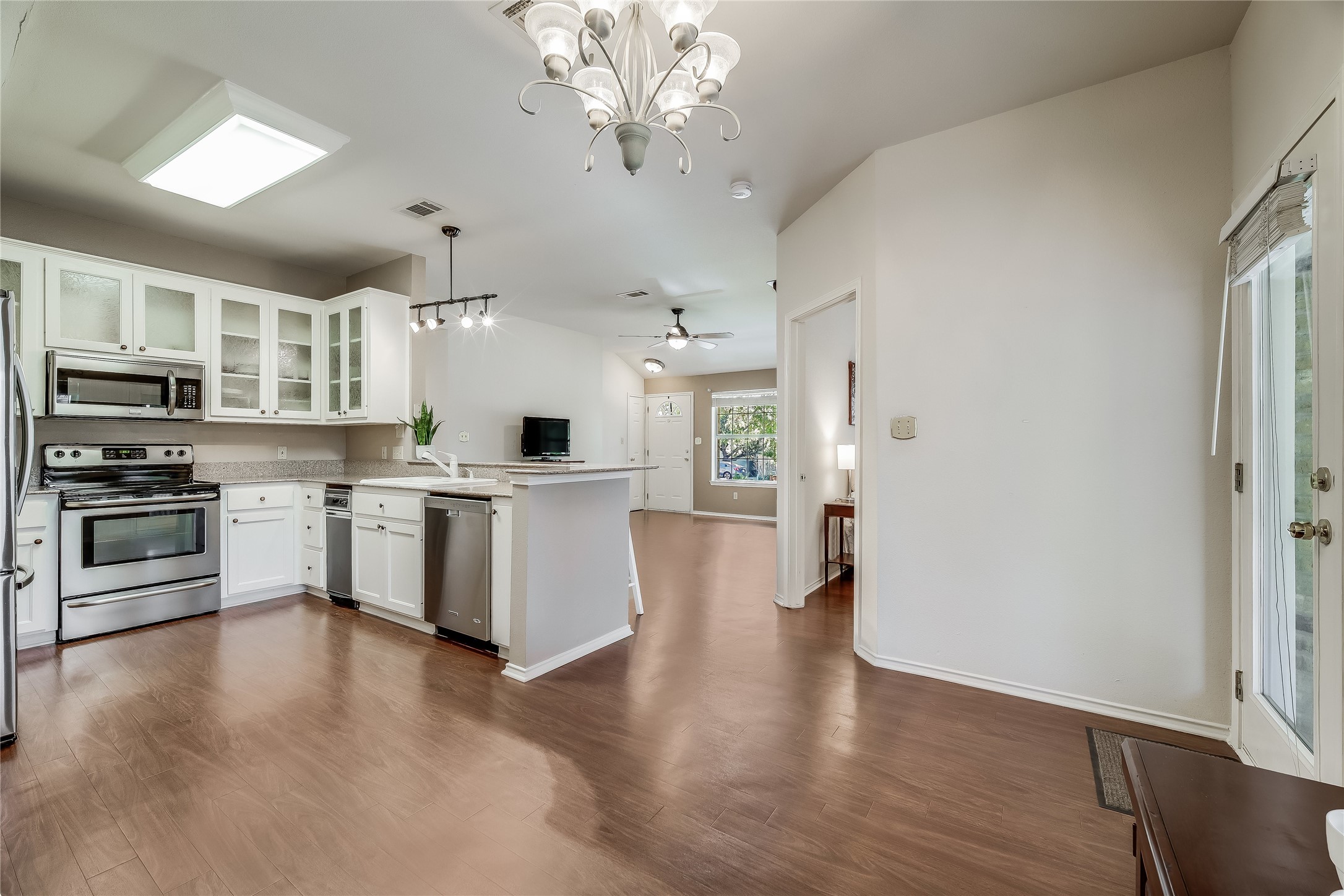 603 Whispering Hollow Circle , Point Venture, TX, 78645 | 95055650 | Realty Texas LLC