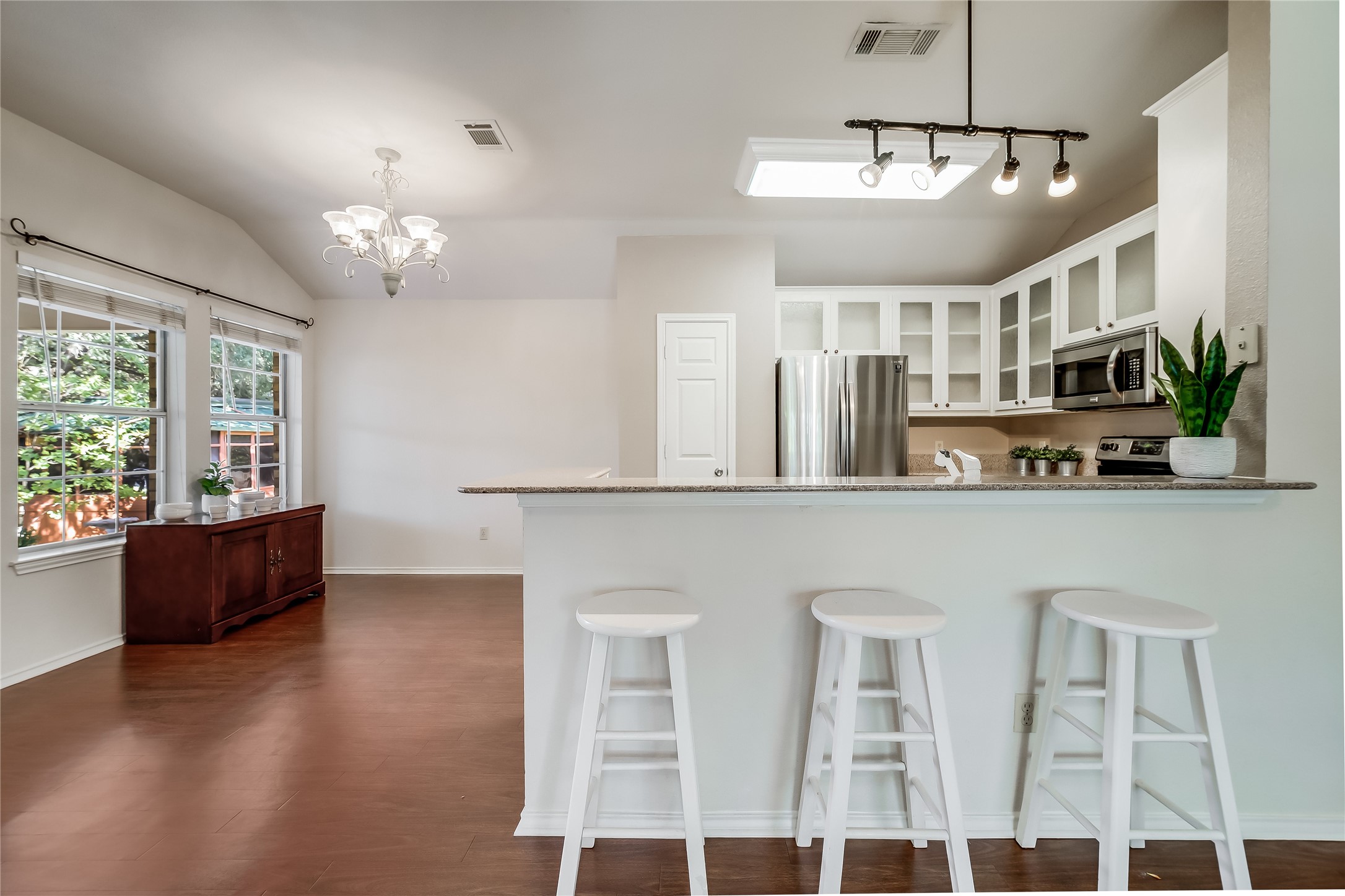 603 Whispering Hollow Circle , Point Venture, TX, 78645 | 95055650 | Realty Texas LLC