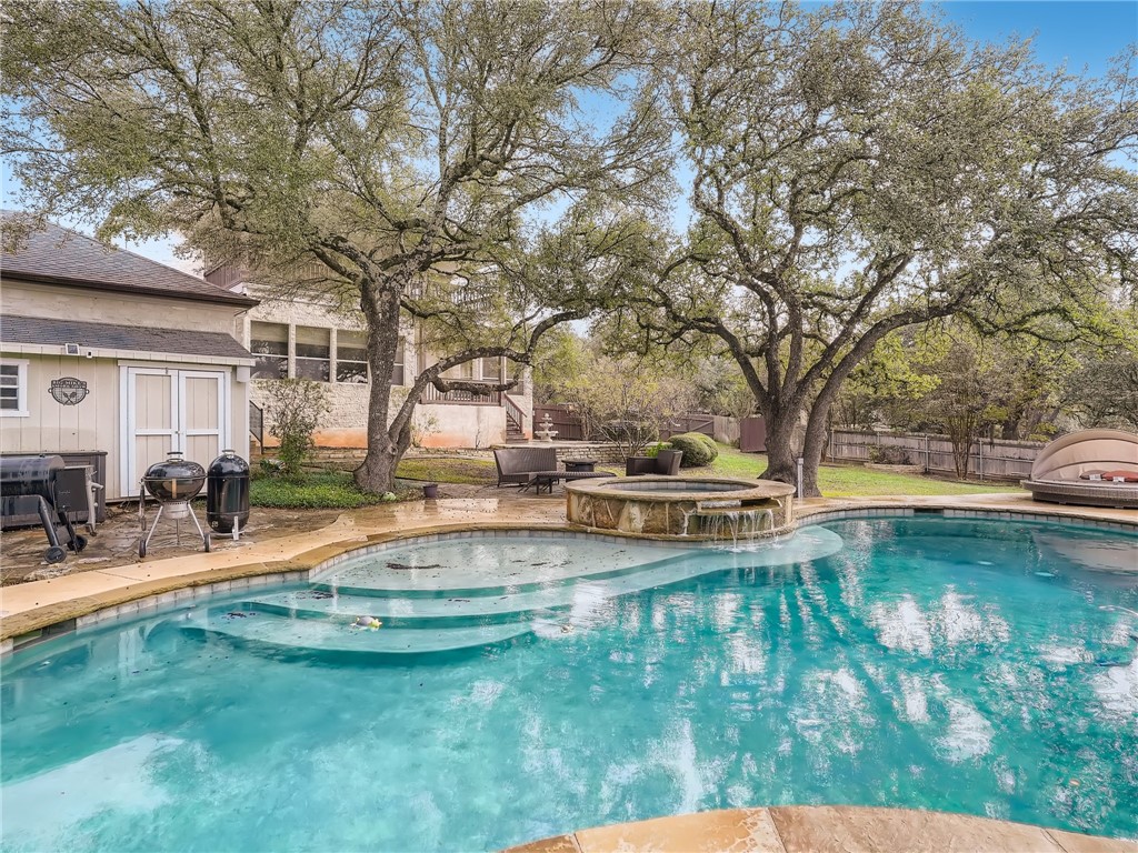 Sold: 137 Roberts Circle Blog Image Banner