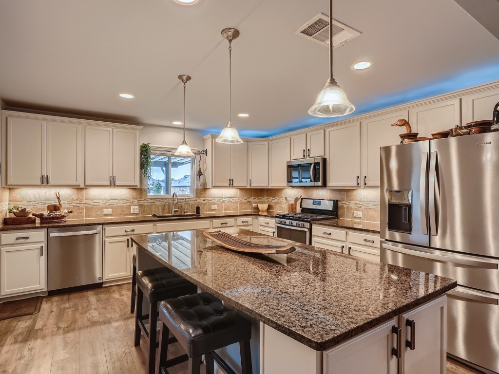 Sold: 308 Brenham Pass Blog Image Banner