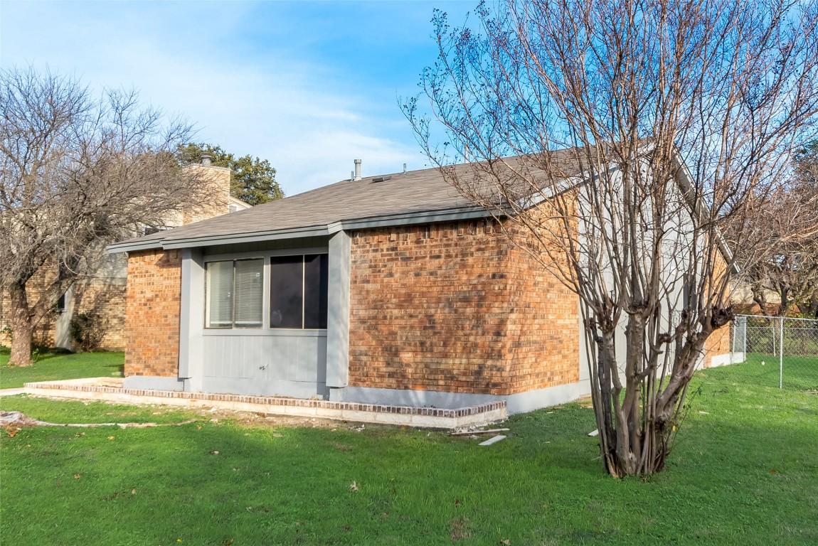 7418 Boisenberry Lane , Dallas, TX, 75249 | 20225188 | Realty Texas LLC