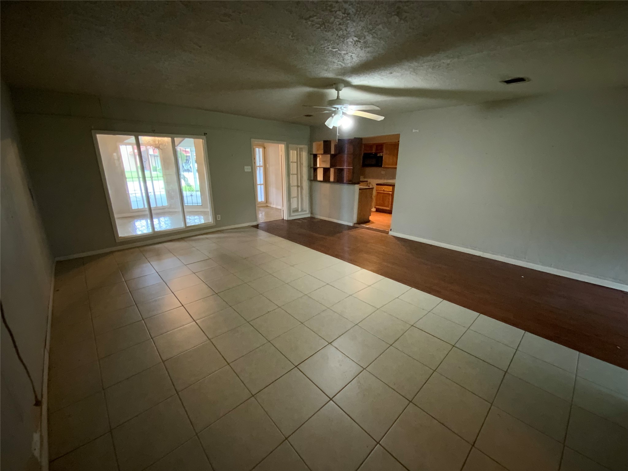 5032 Briscoe Street , Houston, TX, 77033 | 23735580 | Realty Texas LLC