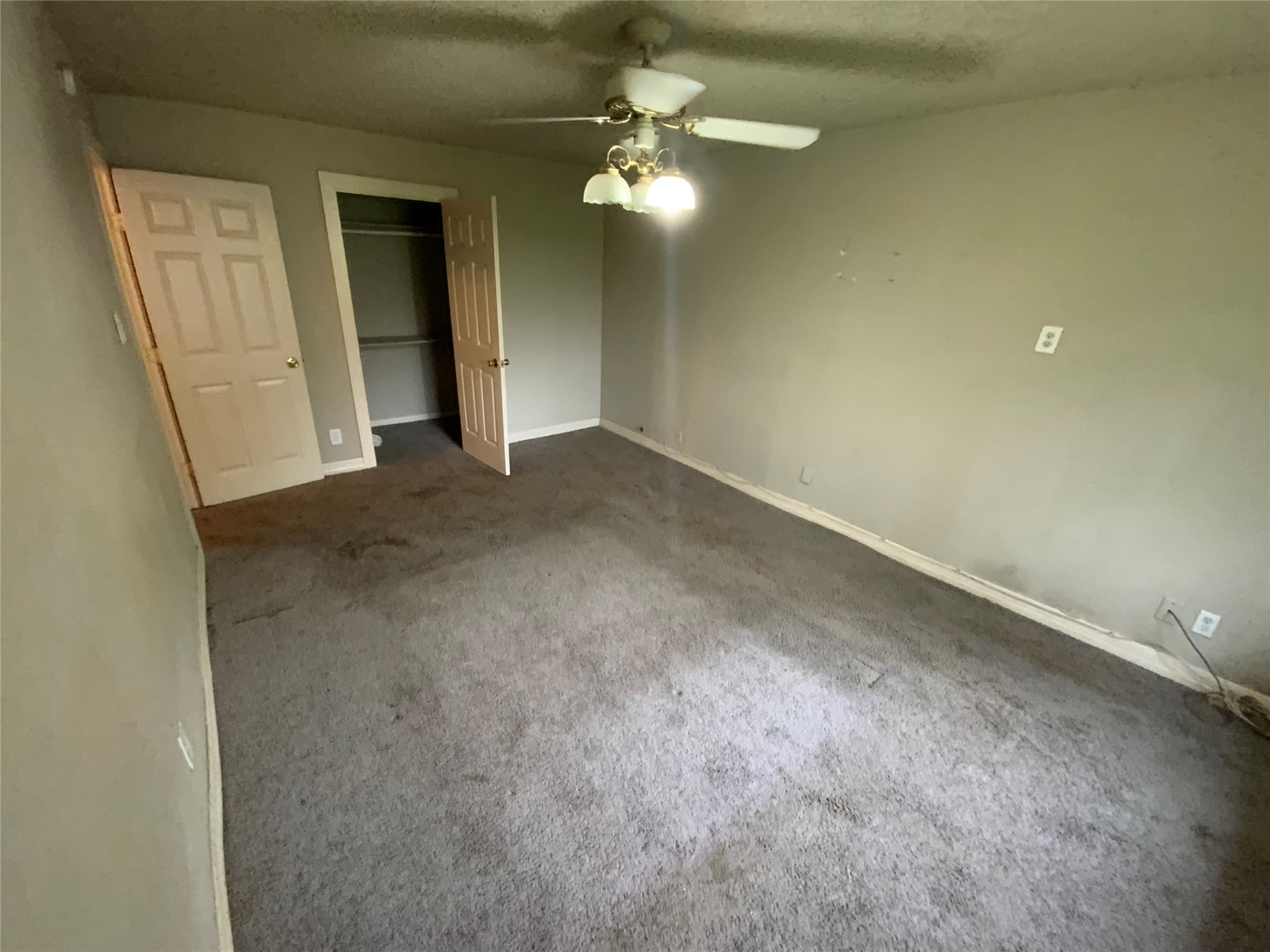 5032 Briscoe Street , Houston, TX, 77033 | 23735580 | Realty Texas LLC