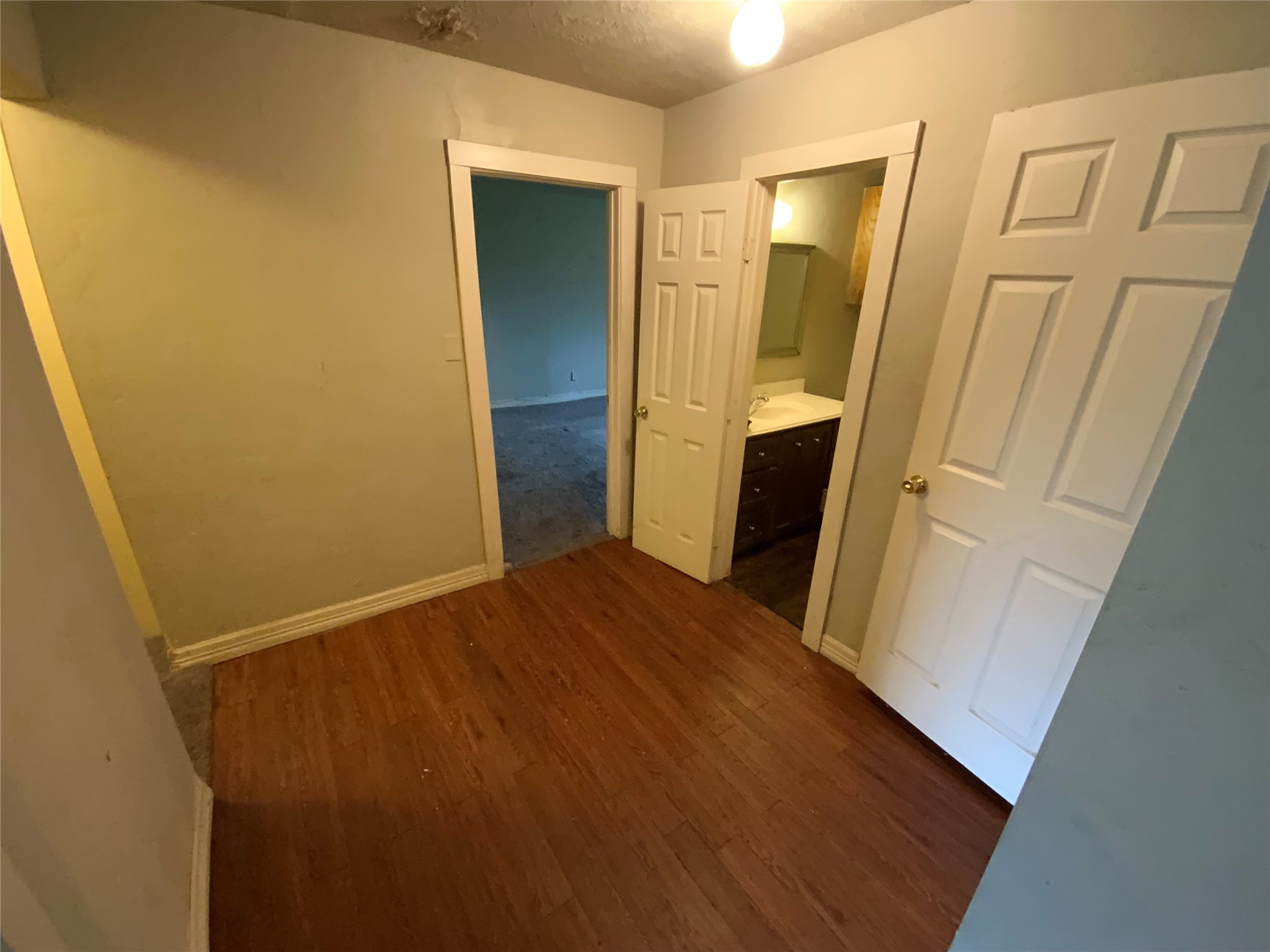 5032 Briscoe Street , Houston, TX, 77033 | 23735580 | Realty Texas LLC