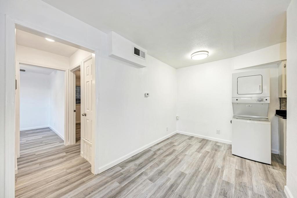 2401 Manor Road 137 , Austin, TX, 78722 | 2414762 | Realty Texas LLC