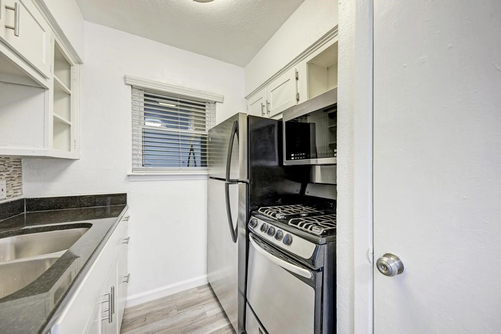 2401 Manor Road 137 , Austin, TX, 78722 | 2414762 | Realty Texas LLC