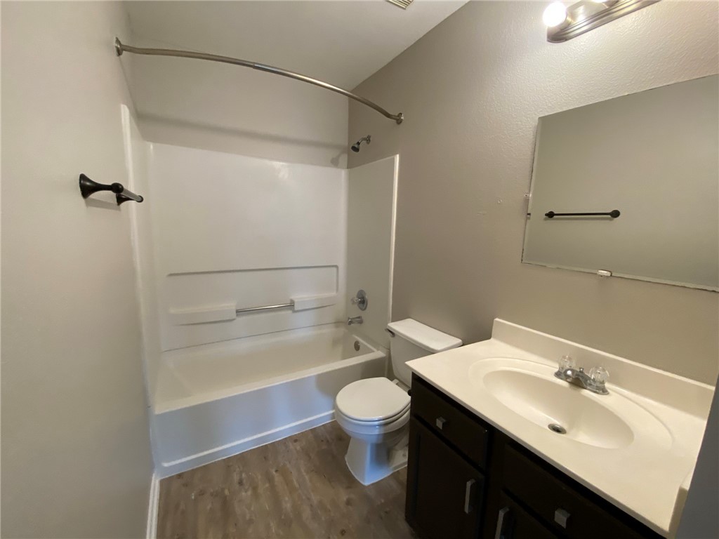 1412 Sheltie Lane