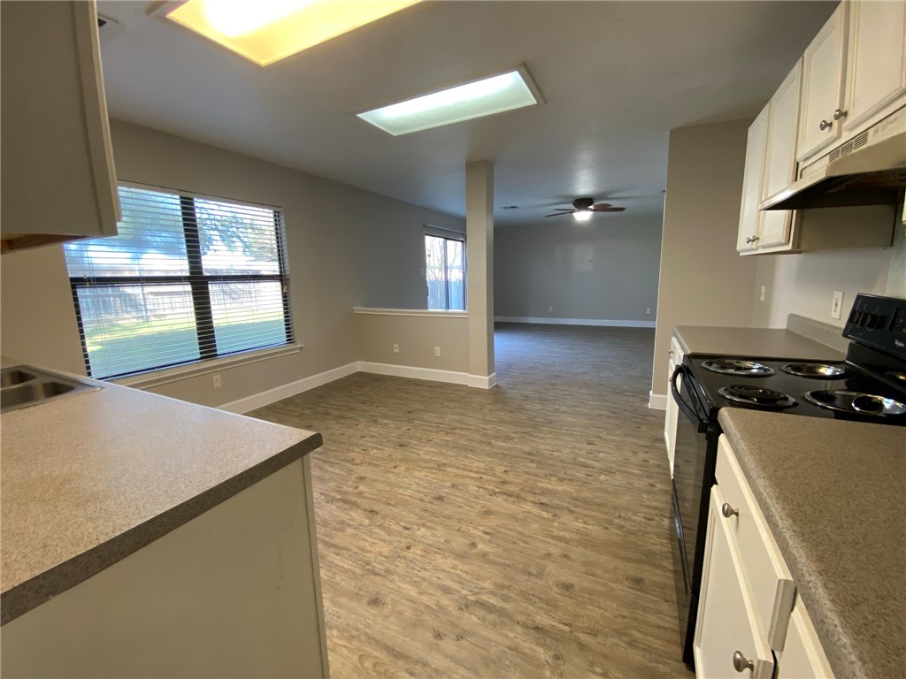 1412 Sheltie Lane
