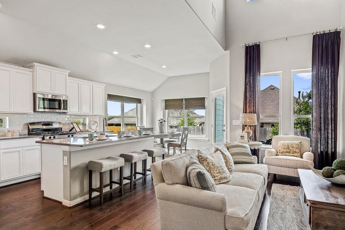 214 Zamora Course , Austin, TX, 78748 | 8804143 | Realty Texas LLC