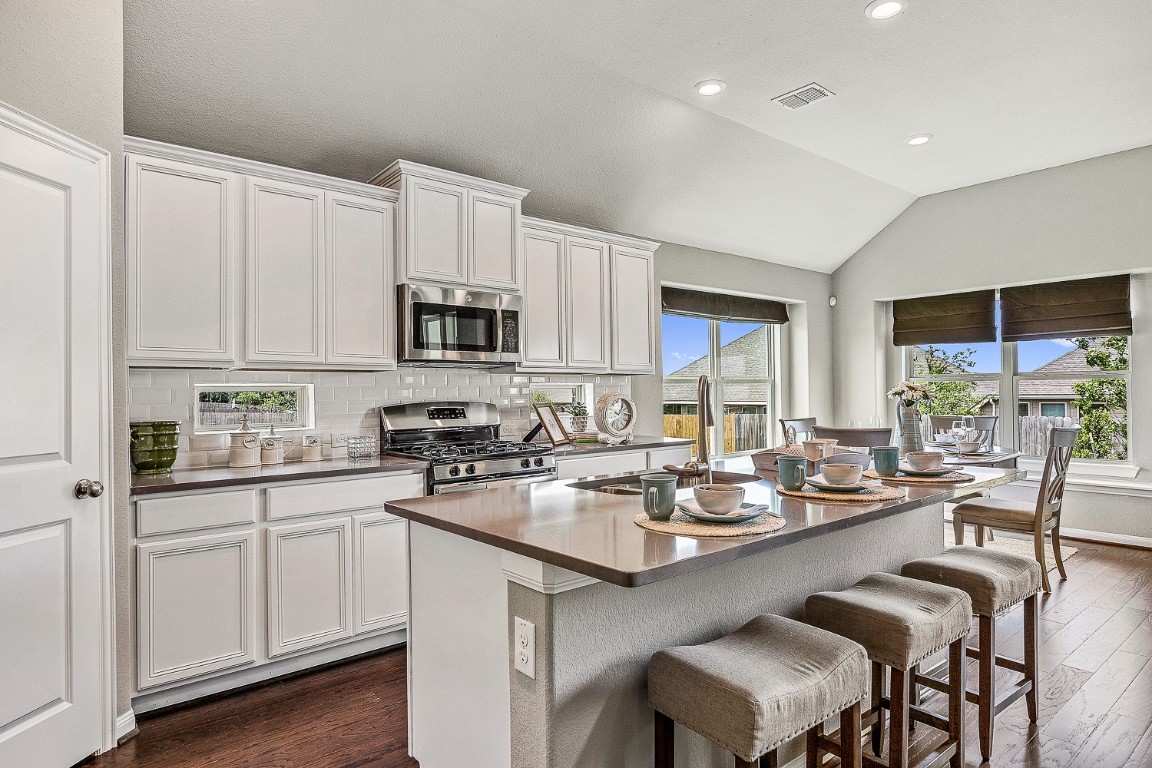 214 Zamora Course , Austin, TX, 78748 | 8804143 | Realty Texas LLC