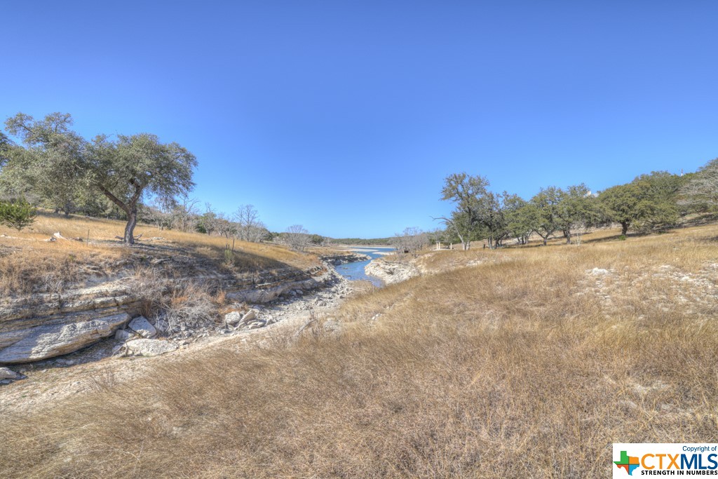 995 Five Oaks Circle , Canyon Lake, TX, 78133 | 495921 | Realty Texas LLC