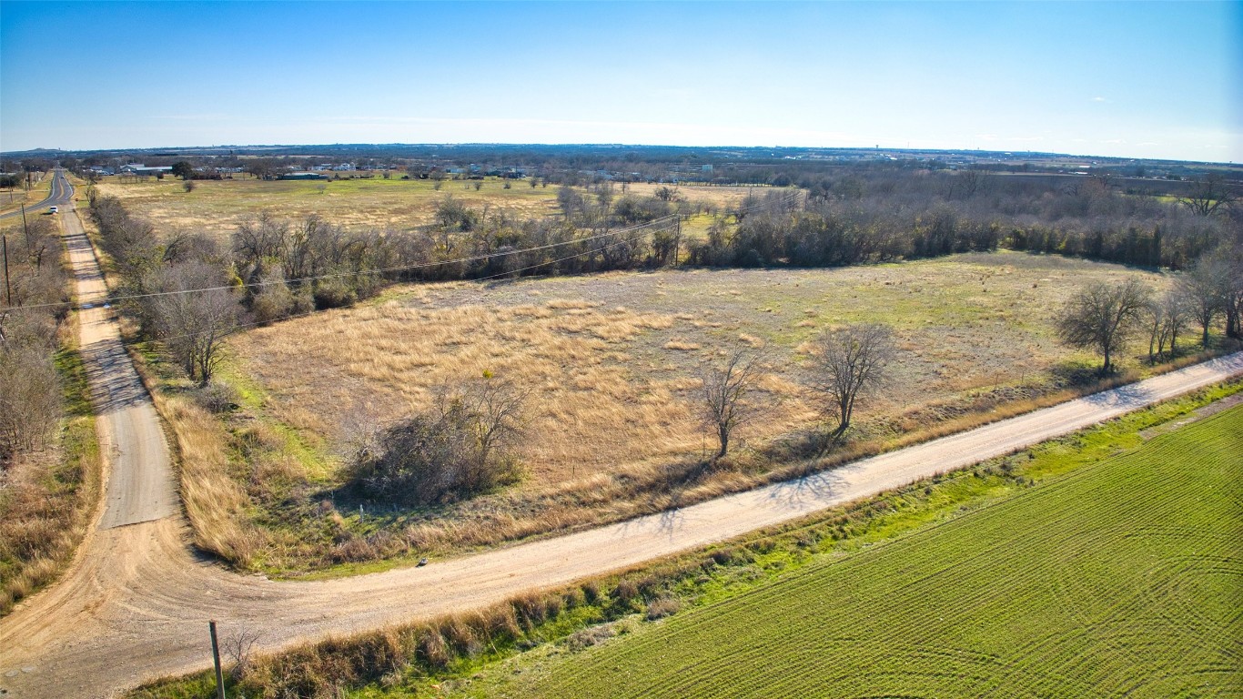 657 Fm 1105, Georgetown, TX, 78626 | 2354382 | Realty Texas LLC
